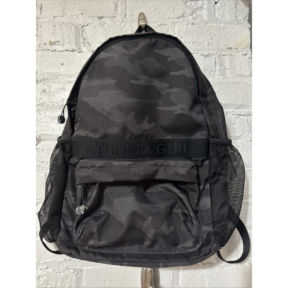 Athleta Girl, Black Camouflage‎ Backpackin Great Preowned Condition